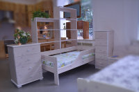 Вариант решения интерьера детской комнаты в белом цвете